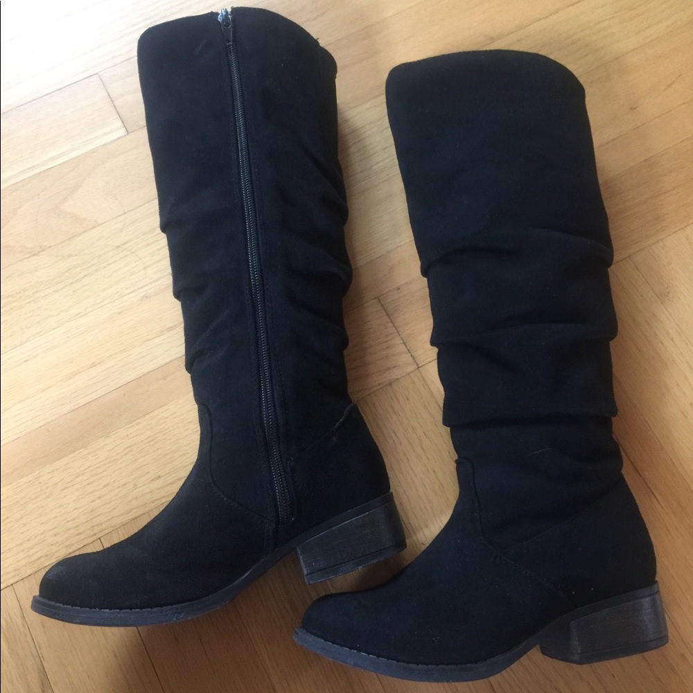 Steve Madden Black Boots